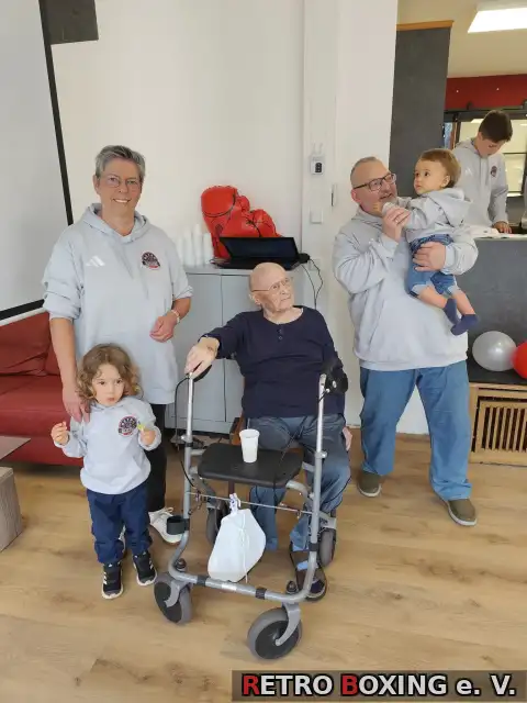 Jung und Alt vereint bei RETRO BOXING e. V. bei RETRO BOXING e. V. in Wissen