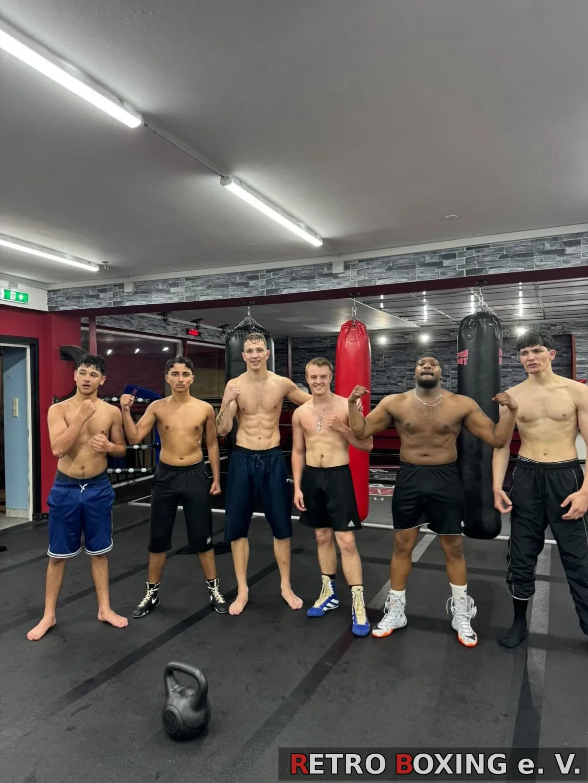 Starke Jungs, starkes Training! bei RETRO BOXING e. V. in Wissen